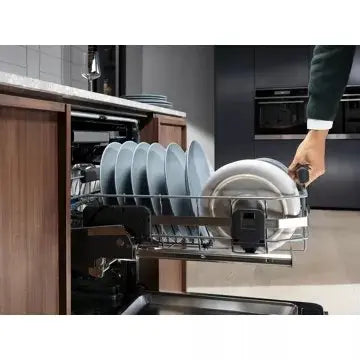 Lave vaisselle encastrable 	ELECTROLUX	EEC67310L ComfortLift