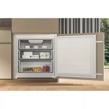 Réfrigérateur combiné encastrable 	WHIRLPOOL	SP408102FR